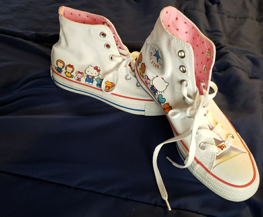Hello Kitty All Star Chuck Taylor Converse